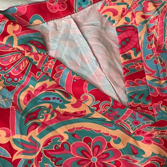 Women’s V-neck Chinese collar multicolor blouse size small from Shein - Picture 2 of 4